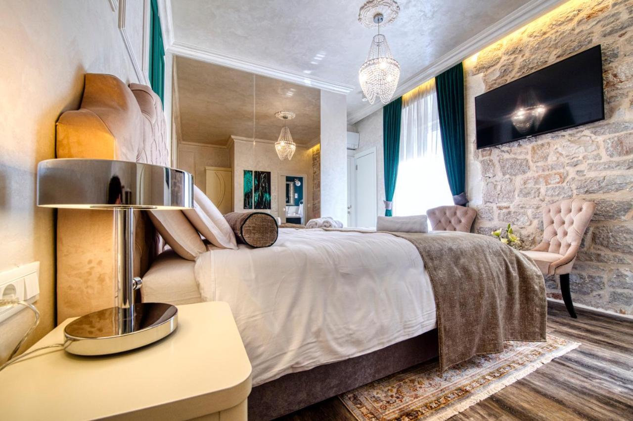 Riva Palace - Design Rooms Zára Kültér fotó