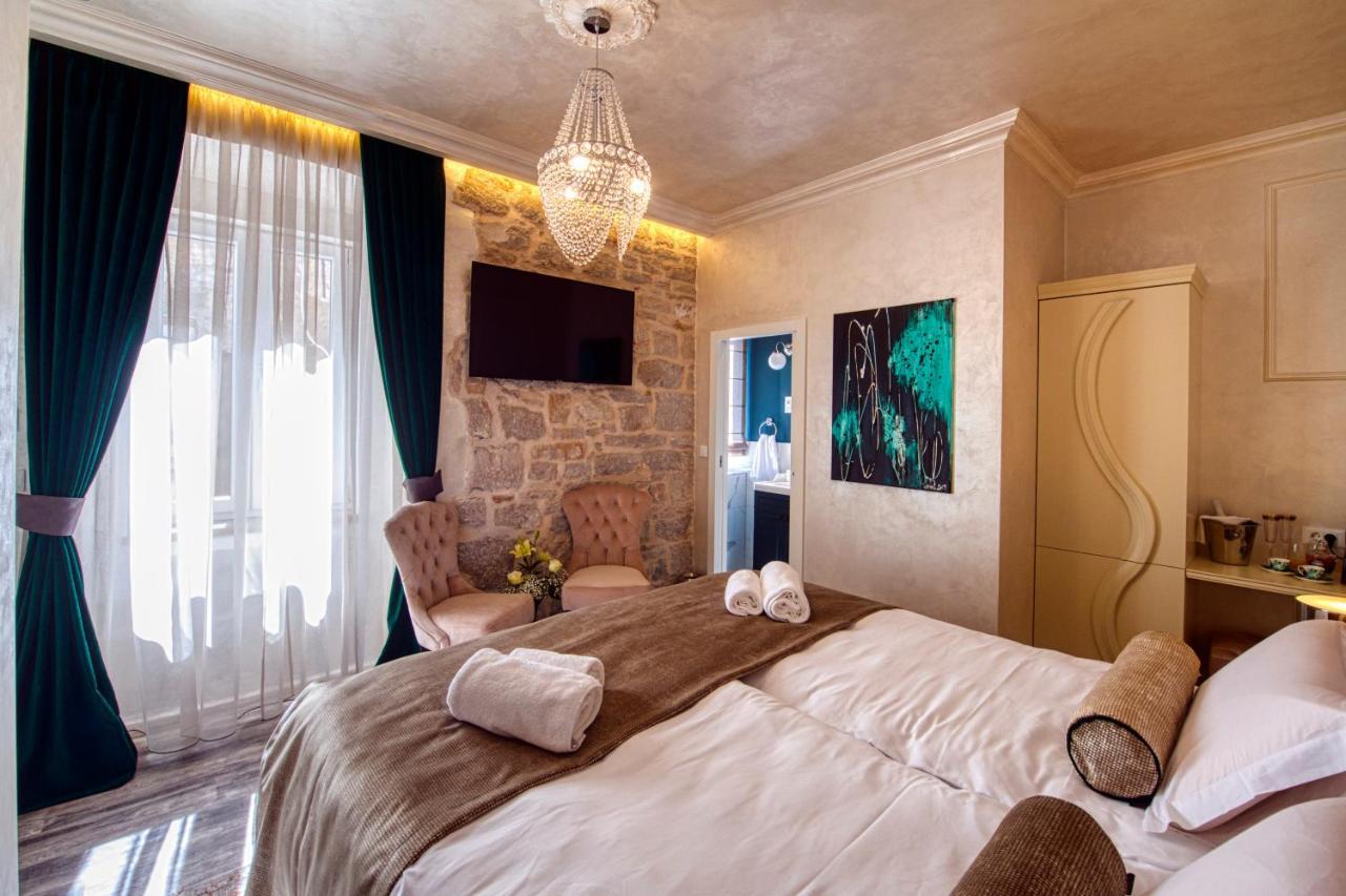 Riva Palace - Design Rooms Zára Kültér fotó