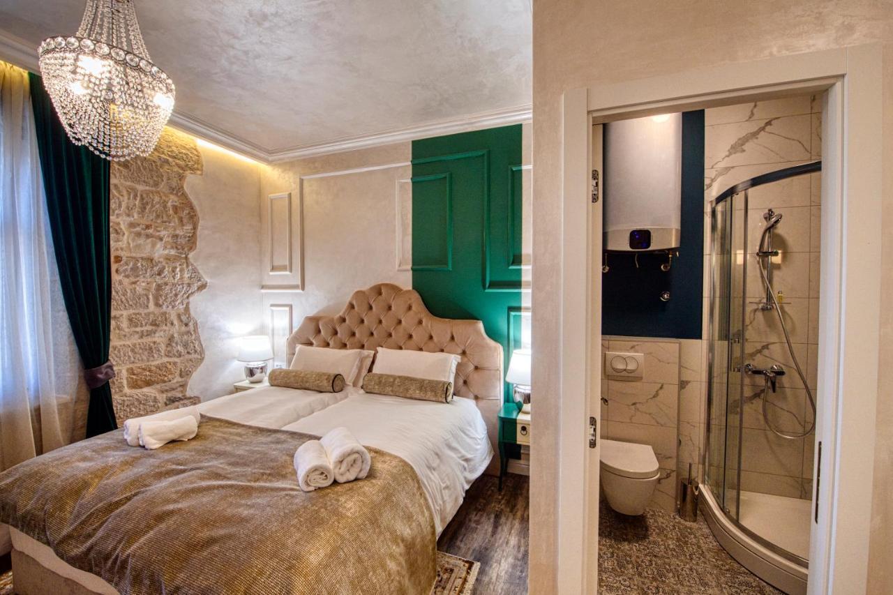 Riva Palace - Design Rooms Zára Kültér fotó