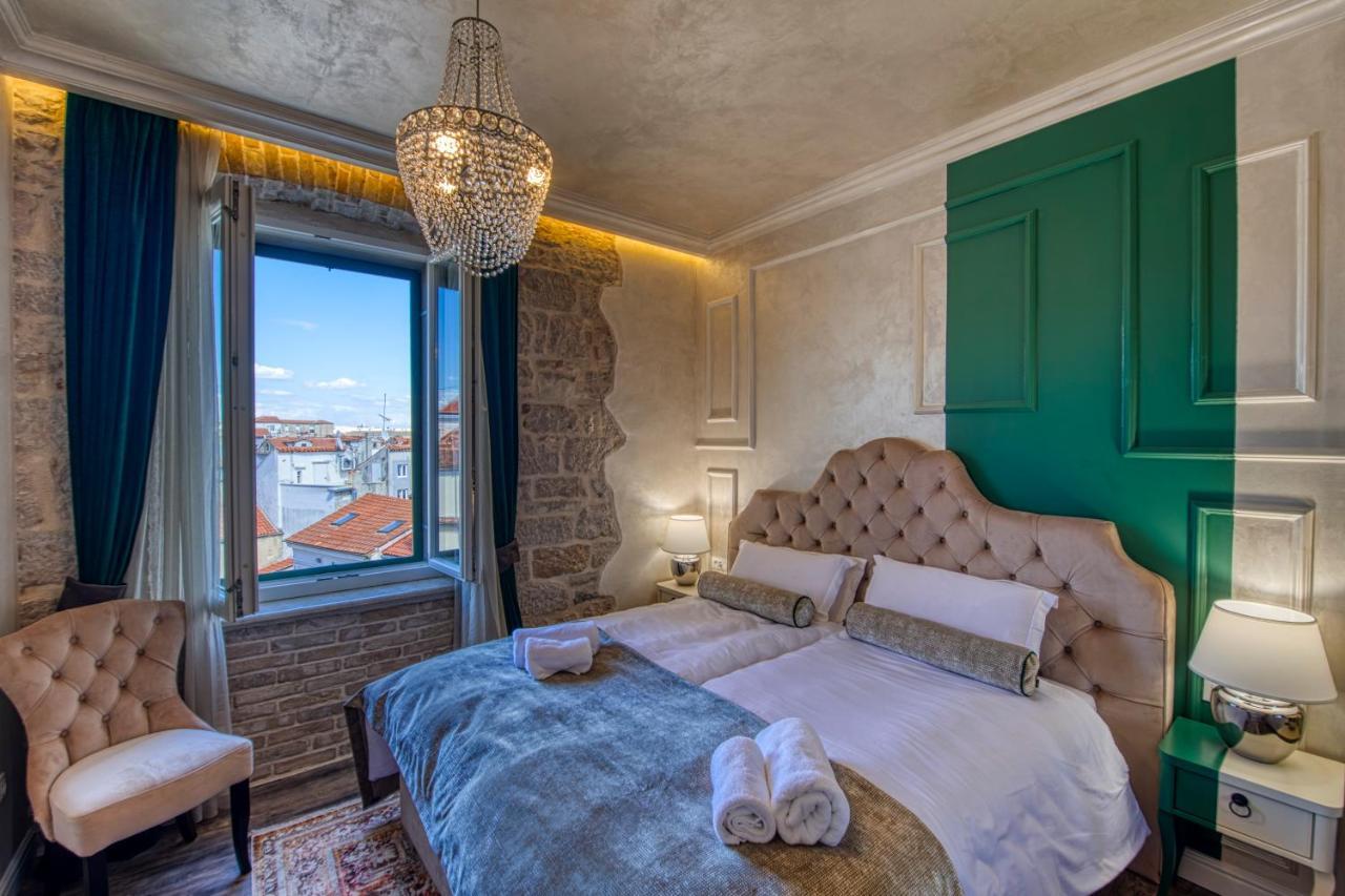 Riva Palace - Design Rooms Zára Kültér fotó