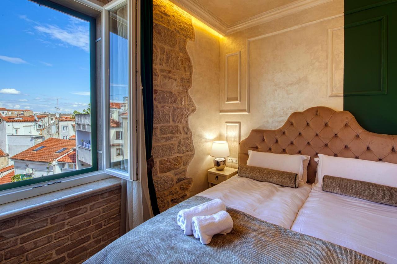 Riva Palace - Design Rooms Zára Kültér fotó